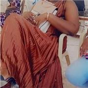 Étudiante en langues étrangères appliquées. Niveau bac+3 au Sénégal